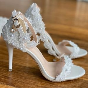 Pearl in a heel - bridal, weddings, wedding shoes, heels, bridal accessories